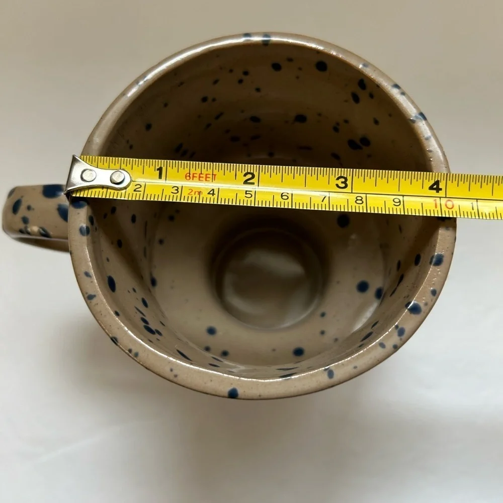 Skinny Bottom Mug/ NWOT/RETRO/ Taupe with Blue Spots/ never used